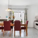 Villa Sheila