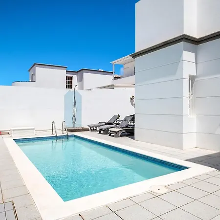 Sheila Villa Puerto del Carmen (Lanzarote)